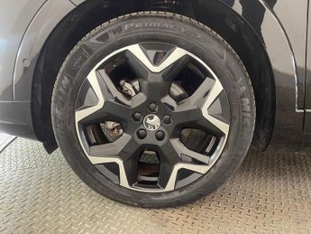 VAUXHALL GRANDLAND 1.2 Ultimate SUV 5dr Petrol Hybrid e-DCT Euro 6 (s/s) (136 ps)