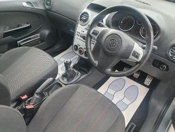 VAUXHALL CORSA 1.4i 16v SRi Hatchback 5dr Petrol Manual (a/c) (129 g/km, 99 bhp