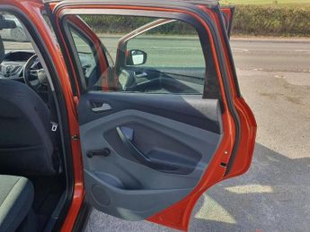 FORD C-MAX 1.6 Zetec MPV 5dr Petrol Manual Euro 5 (105 ps)