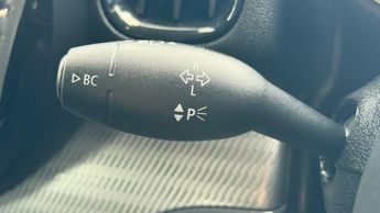 MINI COUNTRYMAN 1.5 Cooper Exclusive SUV 5dr Petrol Steptronic Euro 6 (s/s) (136