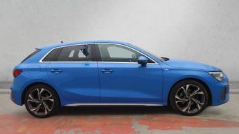 AUDI A3 1.5 TFSI 35 S line Sportback 5dr Petrol S Tronic Euro 6 (s/s) (1