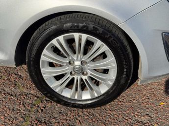 VAUXHALL CORSA 1.4 16V SE Hatchback 5dr Petrol Auto Euro 5 (100 ps)