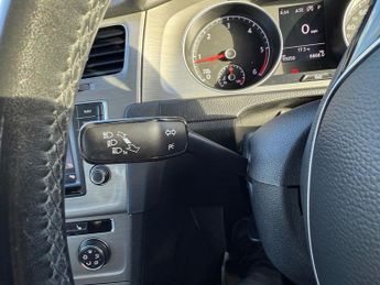 VOLKSWAGEN GOLF 1.6 TDI BlueMotion Tech Match Edition Hatchback 5dr Diesel DSG E