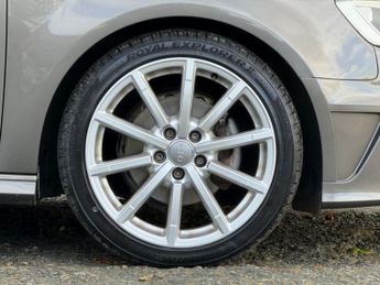 AUDI A3 2.0 TDI S line Hatchback 3dr Diesel S Tronic Euro 6 (s/s) (Nav) 