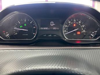 PEUGEOT 2008 1.4 HDi Active SUV 5dr Diesel Manual Euro 5 (70 ps)