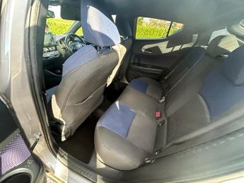 TOYOTA C-HR 1.2 VVT-i Dynamic SUV 5dr Petrol Manual Euro 6 (s/s) (115 ps)