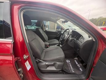 VOLKSWAGEN TIGUAN 2.0 TDI Match SUV 5dr Diesel DSG Euro 6 (s/s) (150 ps)