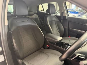 KIA SPORTAGE 1.6 h T-GDi 3 SUV 5dr Petrol Hybrid Auto Euro 6 (s/s) (226 bhp)