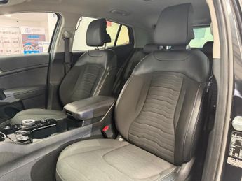 KIA SPORTAGE 1.6 h T-GDi 3 SUV 5dr Petrol Hybrid Auto Euro 6 (s/s) (226 bhp)