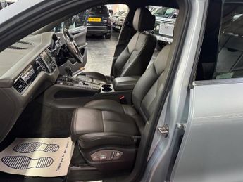 PORSCHE MACAN 3.0 TD V6 S SUV 5dr Diesel PDK 4WD Euro 6 (s/s) (258 ps)