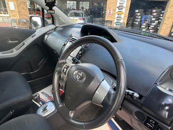 TOYOTA YARIS 1.3 TR Hatchback 5dr Petrol Multimode (136 g/km, 85 bhp)