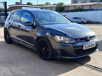 Volkswagen Golf GTi 2.0 TSI BlueMotion Tech GTI Performance Hatchback 5dr Petrol DSG