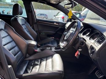 VOLKSWAGEN GOLF 2.0 TSI BlueMotion Tech GTI Performance Hatchback 5dr Petrol DSG