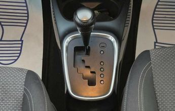 TOYOTA YARIS 1.5 VVT-h Icon E-CVT Euro 6 5dr