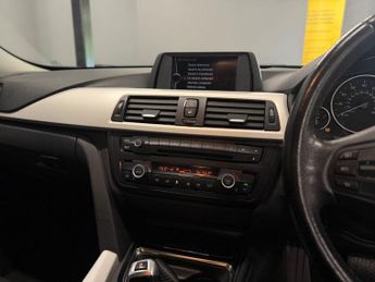 BMW 3 SERIES 2.0 318d SE Saloon 4dr Diesel Auto Euro 5 (s/s) (143 ps)