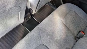 RENAULT ZOE R135 52kWh Iconic Hatchback 5dr Electric Auto (i, Rapid Charge) 