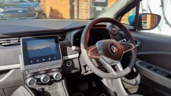 RENAULT ZOE R135 52kWh Iconic Hatchback 5dr Electric Auto (i, Rapid Charge) 