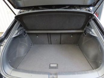 VOLKSWAGEN T-ROC 1.5 TSI R-Line SUV 5dr Petrol DSG Euro 6 (s/s) (150 ps)