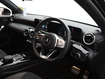 MERCEDES-BENZ A CLASS 1.3 A180 AMG Line Hatchback 5dr Petrol 7G-DCT Euro 6 (s/s) (136 