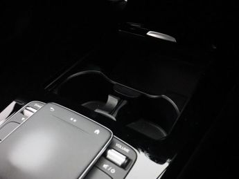 MERCEDES-BENZ A CLASS 1.3 A180 AMG Line Hatchback 5dr Petrol 7G-DCT Euro 6 (s/s) (136 