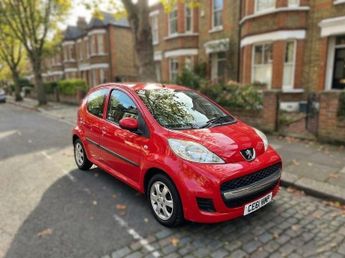 Peugeot 107 1.0 12V Urban Hatchback 5dr Petrol 2 Tronic Euro 5 (68 ps)