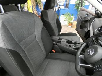 NISSAN X-TRAIL 1.5 DIG-T MHEV Acenta Premium SUV 5dr Petrol Hybrid XTRON Euro 6