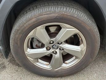 TOYOTA RAV4 2.5 VVT-h Excel SUV 5dr Petrol Hybrid CVT Euro 6 (s/s) (218 ps)