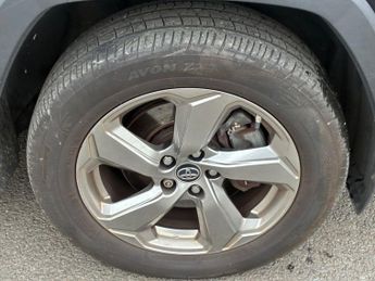 TOYOTA RAV4 2.5 VVT-h Excel SUV 5dr Petrol Hybrid CVT Euro 6 (s/s) (218 ps)
