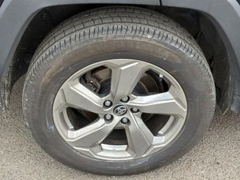TOYOTA RAV4 2.5 VVT-h Excel SUV 5dr Petrol Hybrid CVT Euro 6 (s/s) (218 ps)