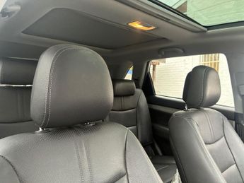 KIA SORENTO 2.2 CRDi KX-3 SUV 5dr Diesel Auto AWD Euro 5 (SNav) (194 bhp)