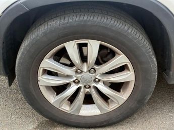 KIA SORENTO 2.2 CRDi KX-3 SUV 5dr Diesel Auto AWD Euro 5 (SNav) (194 bhp)