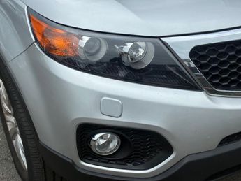 KIA SORENTO 2.2 CRDi KX-3 SUV 5dr Diesel Auto AWD Euro 5 (SNav) (194 bhp)