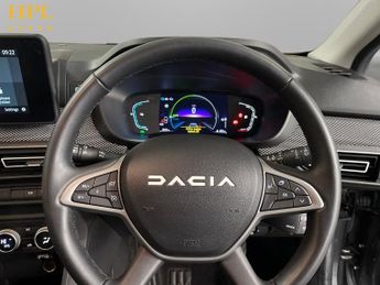 DACIA JOGGER 1.6 Hybrid Extreme SE MPV 5dr Petrol Hybrid Auto Euro 6 (s/s) (1
