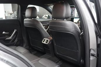 MERCEDES-BENZ A CLASS 1.5 A180d Sport Hatchback 5dr Diesel 7G-DCT Euro 6 (s/s) (116 ps