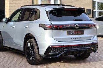 VOLKSWAGEN TIGUAN 1.5 ETSI R-LINE DSG