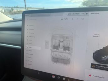 TESLA Model 3 (Dual Motor) Performance Saloon 4dr Electric Auto 4WDE (Performa
