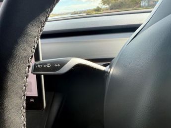 TESLA Model 3 (Dual Motor) Performance Saloon 4dr Electric Auto 4WDE (Performa