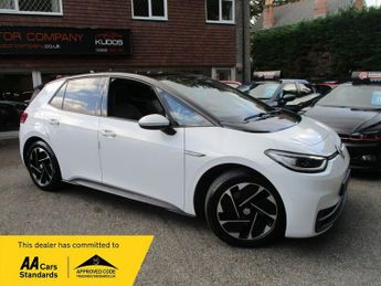 Volkswagen ID.3 Pro 58kWh Family Hatchback 5dr Electric Auto (145 ps)