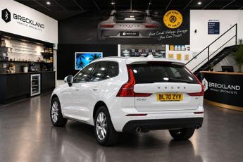 VOLVO XC60 2.0 B4 MHEV Momentum SUV 5dr Diesel Hybrid Auto Euro 6 (s/s) (19