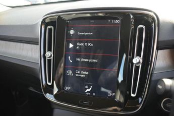 VOLVO XC40 2.0 T4 Inscription SUV 5dr Petrol Auto Euro 6 (s/s) (190 ps)