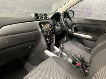 SUZUKI VITARA 1.6 SZ-T SUV 5dr Petrol Manual Euro 6 (s/s) (120 ps)