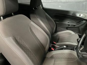 FORD FIESTA 1.0T EcoBoost Zetec S Hatchback 3dr Petrol Manual Euro 6 (s/s) (