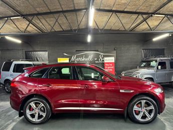 JAGUAR F-PACE 3.0 V6 S SUV 5dr Petrol Auto AWD Euro 6 (s/s) (380 ps)