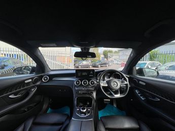 MERCEDES-BENZ GLC 2.1 GLC220d AMG Line Coupe 5dr Diesel G-Tronic+ 4MATIC Euro 6 (s