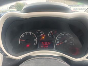 FORD KA 1.2 Zetec Hatchback 3dr Petrol Manual Euro 5 (s/s) (69 ps)