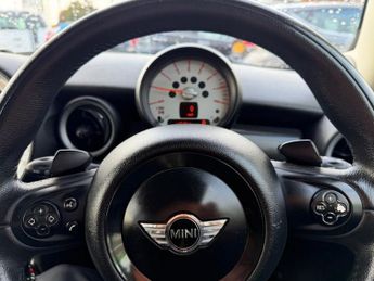 MINI HATCH 1.6 Cooper S Hatchback 3dr Petrol Auto Euro 5 (184 ps)