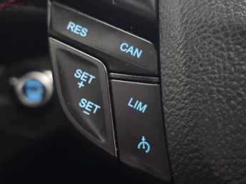 FORD KUGA 1.5T EcoBoost ST-Line Edition SUV 5 Door Petrol Automatic White 
