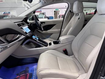 JAGUAR I-PACE 400 90kWh HSE SUV 5 Door Electric Automatic Grey 4WD 