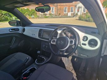 VOLKSWAGEN BEETLE 1.2 TSI Design Hatchback 3dr Petrol Manual 6Spd Euro 5 (105 ps)