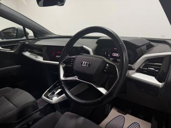 AUDI Q4 E-TRON 35 Sport SUV 5dr Electric Auto 55kWh (170 ps)